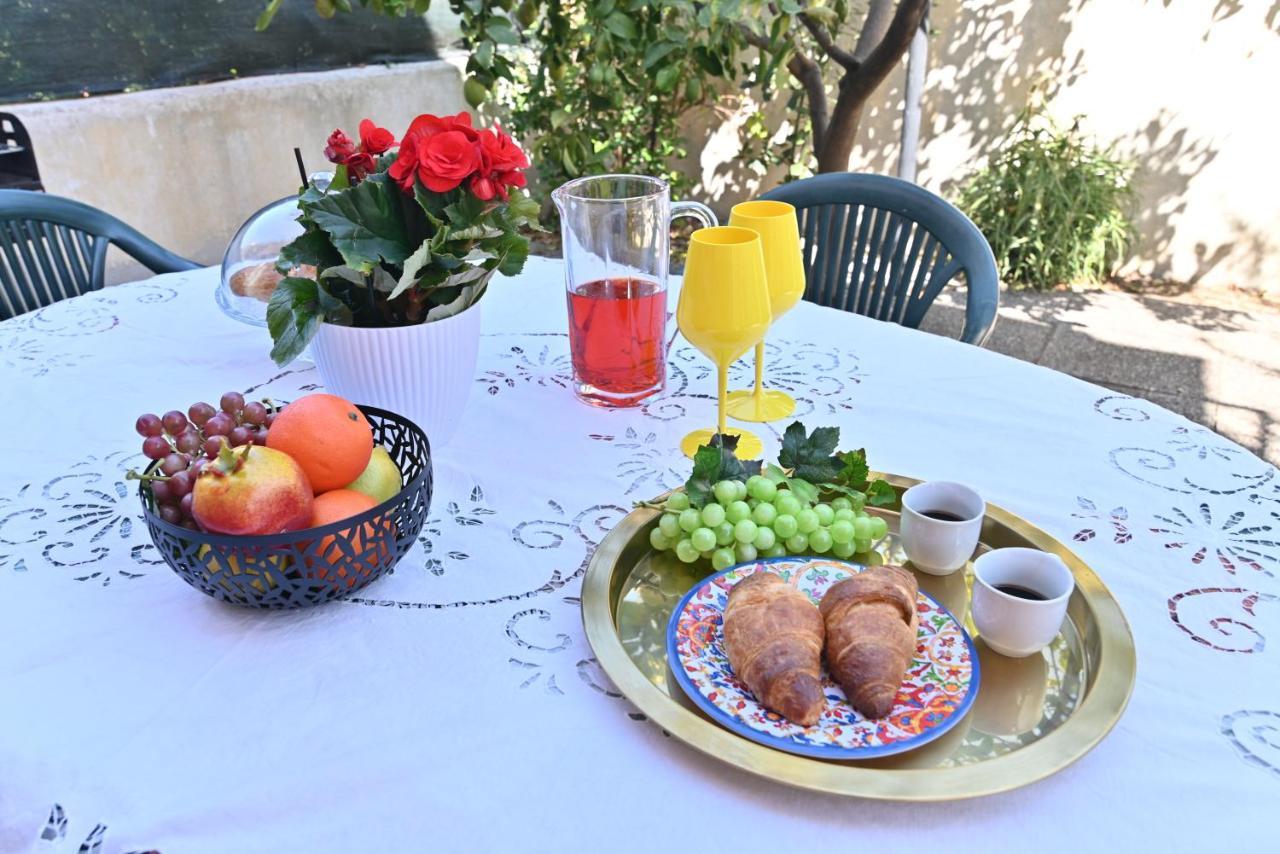 Izzhome Lemon Tree Holiday home