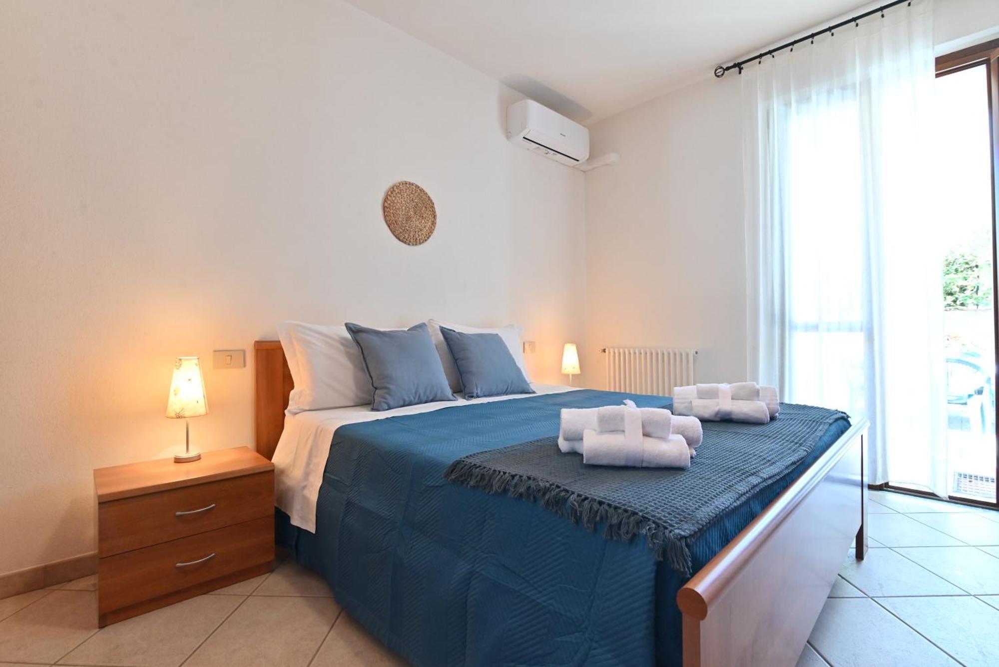 Izzhome Lemon Tree * Pula